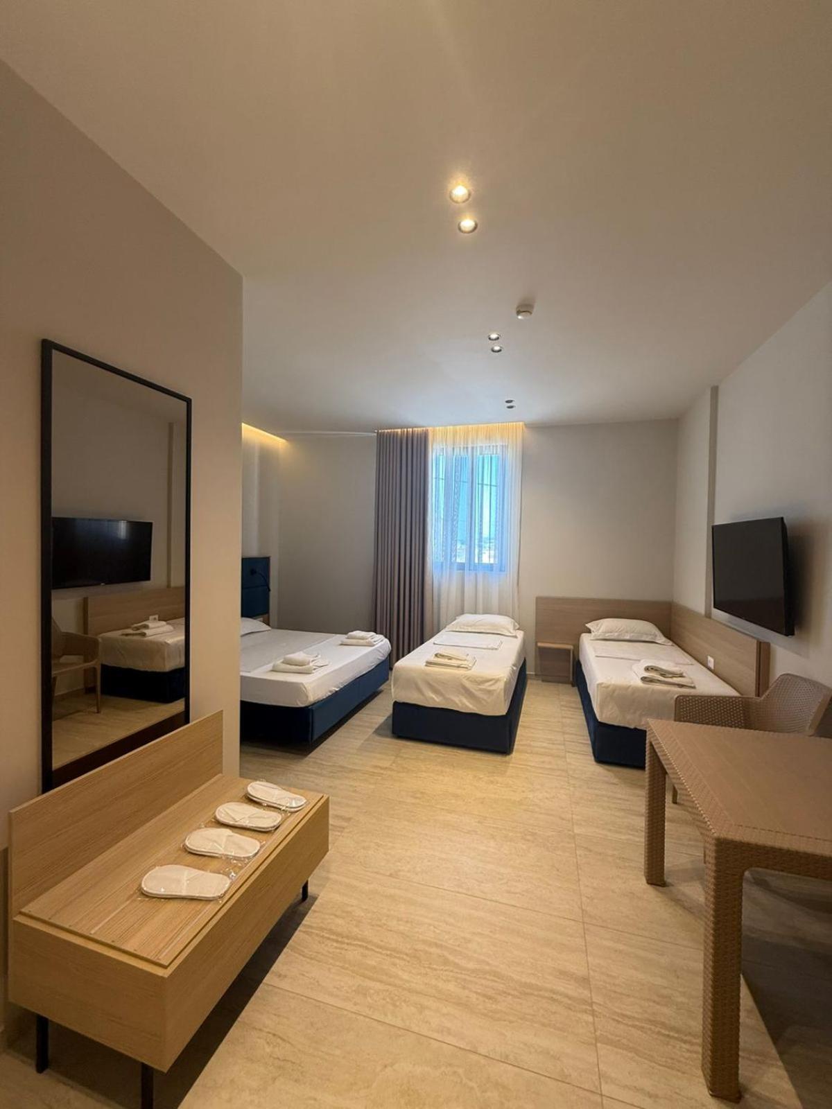Reival Marina Hotell *
